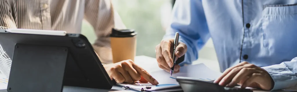 Land advisor discussing a broker opinion of value for a Florida property
